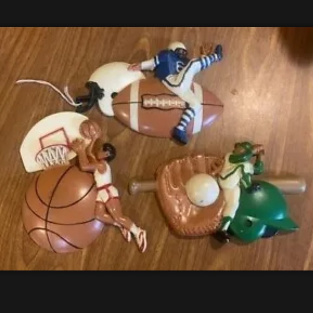 3Vtg Burwood Homco Basketball Baseball Football Wall Accents Decor Plaques #3213